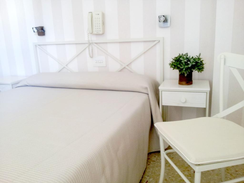Hotel Tramontana Benicassim Room photo